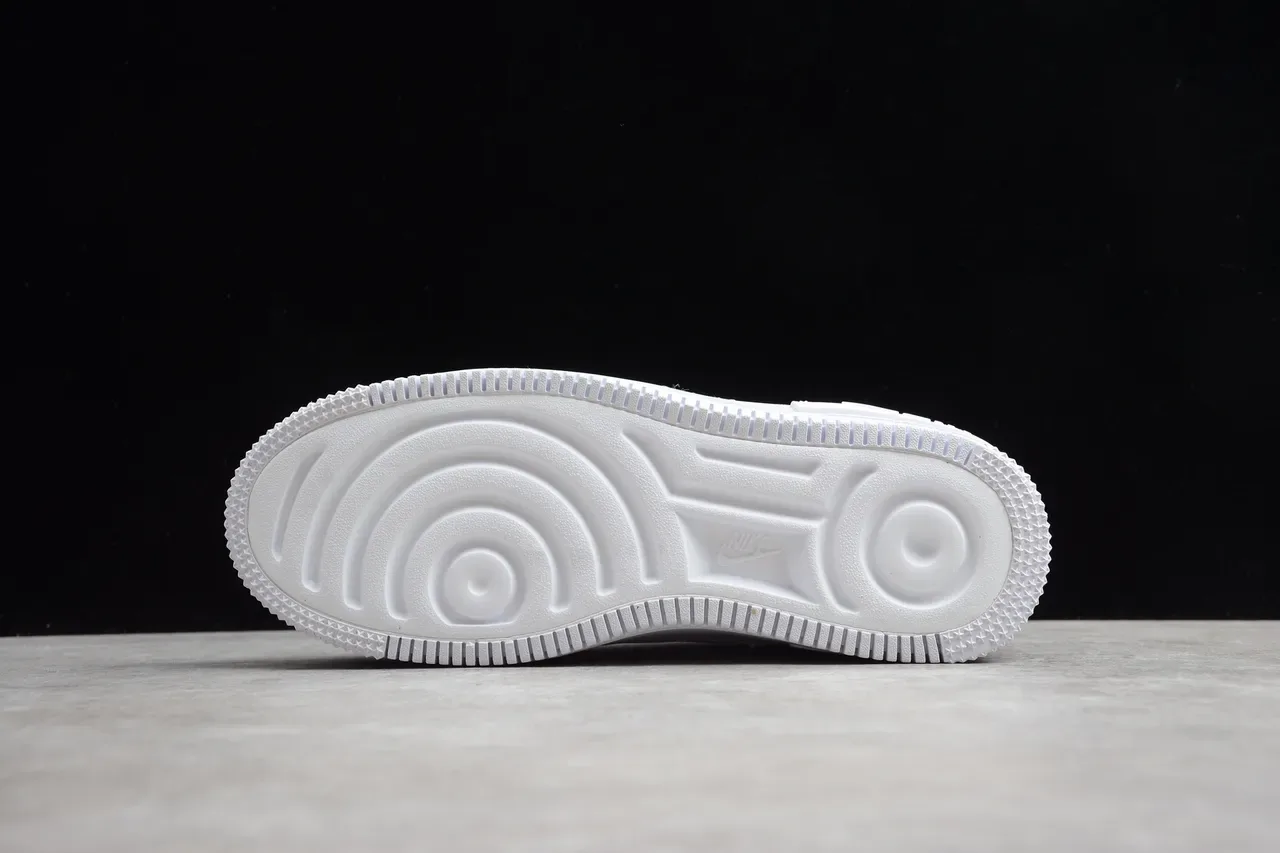 Nike White Pink Platform Sole Textured Leather Upper Lifestyle Sneakers 12