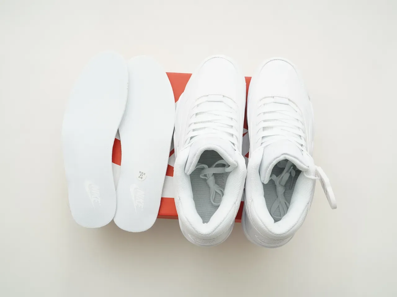 Nike White Red High-Top Leather Lifestyle Sneakers 4