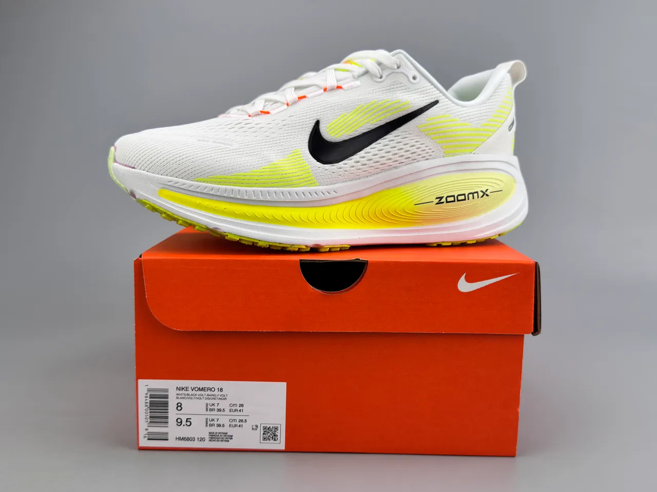 Nike White Yellow Engineered Knit Upper Wave-Pattern Overlays Running Shoes 4