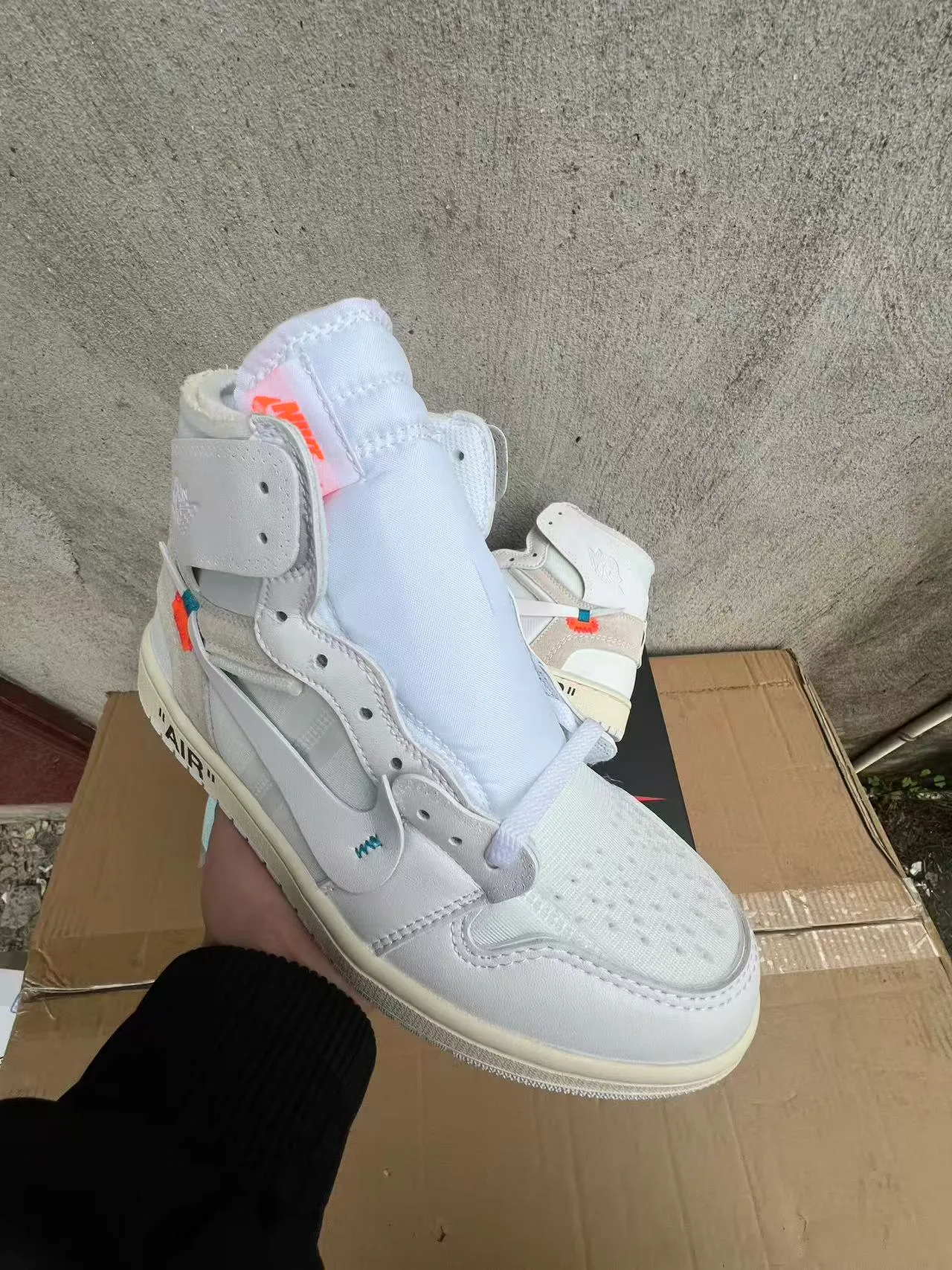 Nike x Off-White Air Jordan 1 White Industrial Zip-Tie Basketball Shoes 2