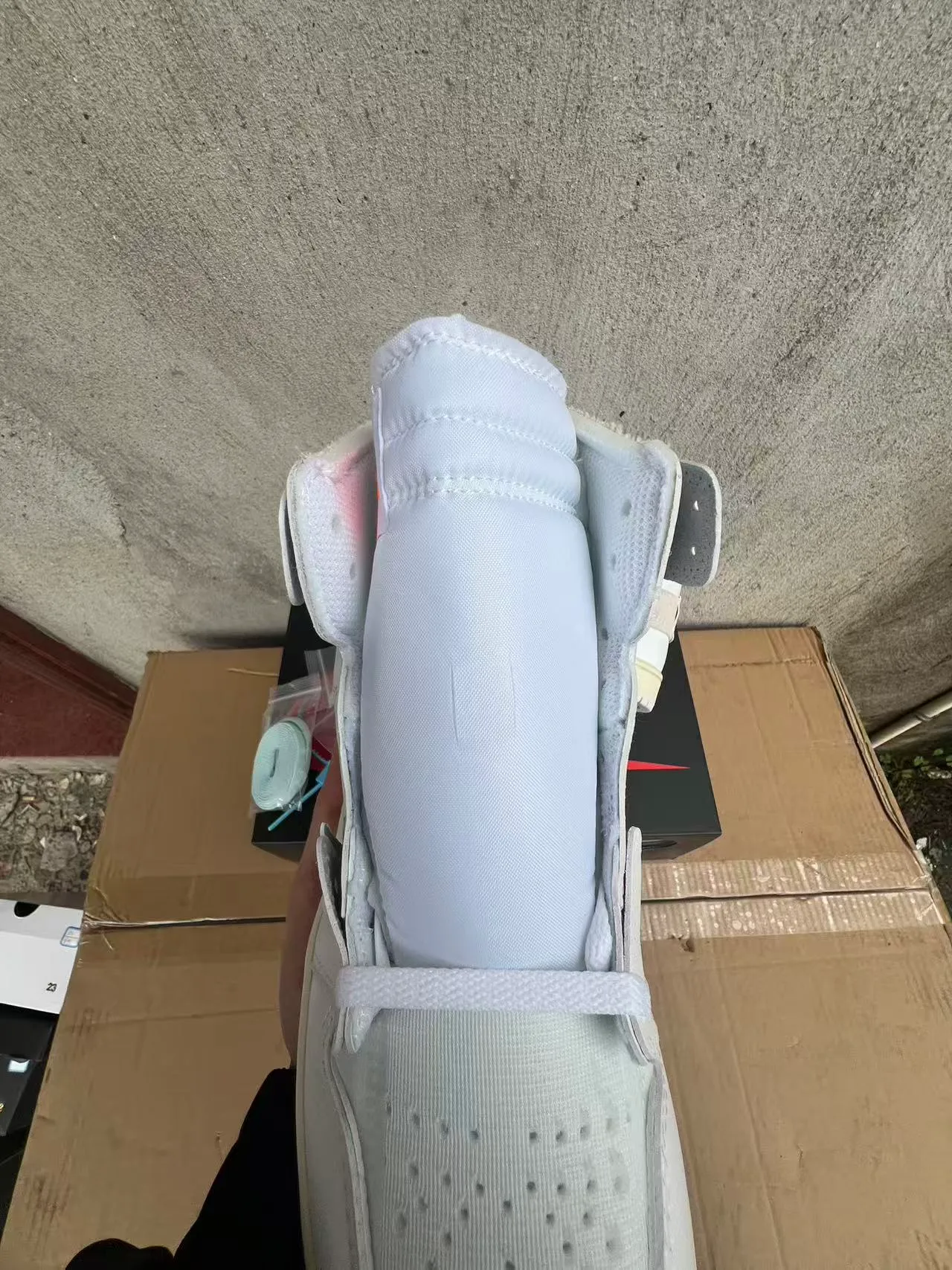 Nike x Off-White Air Jordan 1 White Industrial Zip-Tie Basketball Shoes 4
