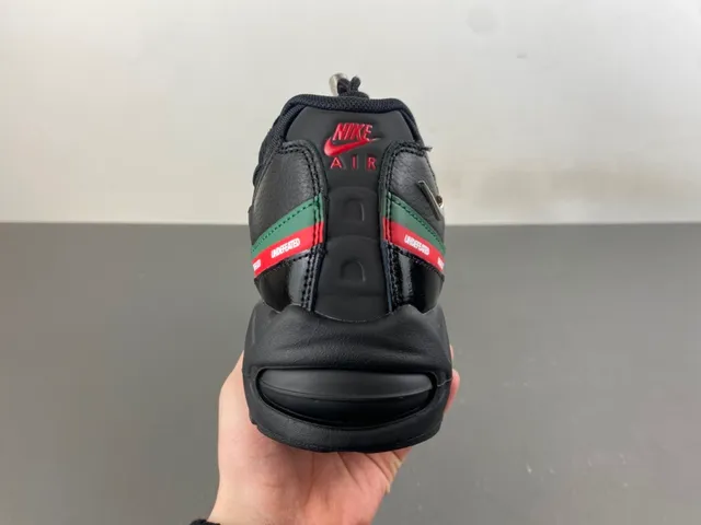 Nike x UNDEFEATED Air Max 95 Black Red Green Lifestyle Sneakers 4