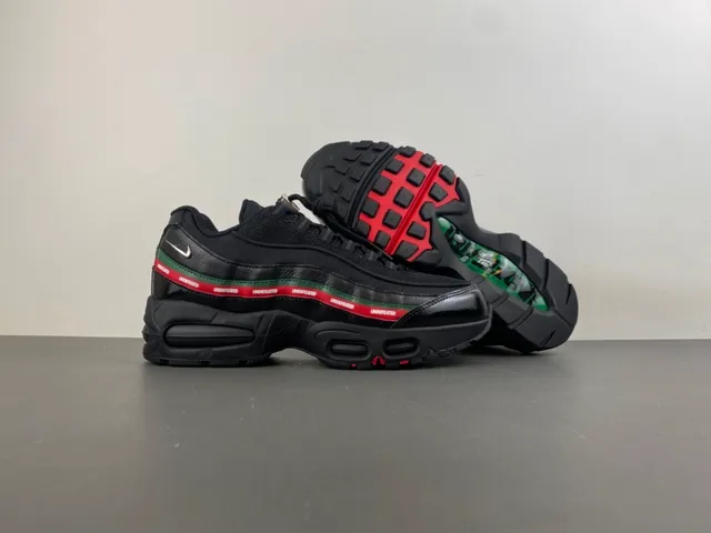 Nike x UNDEFEATED Air Max 95 Black Red Green Lifestyle Sneakers 12
