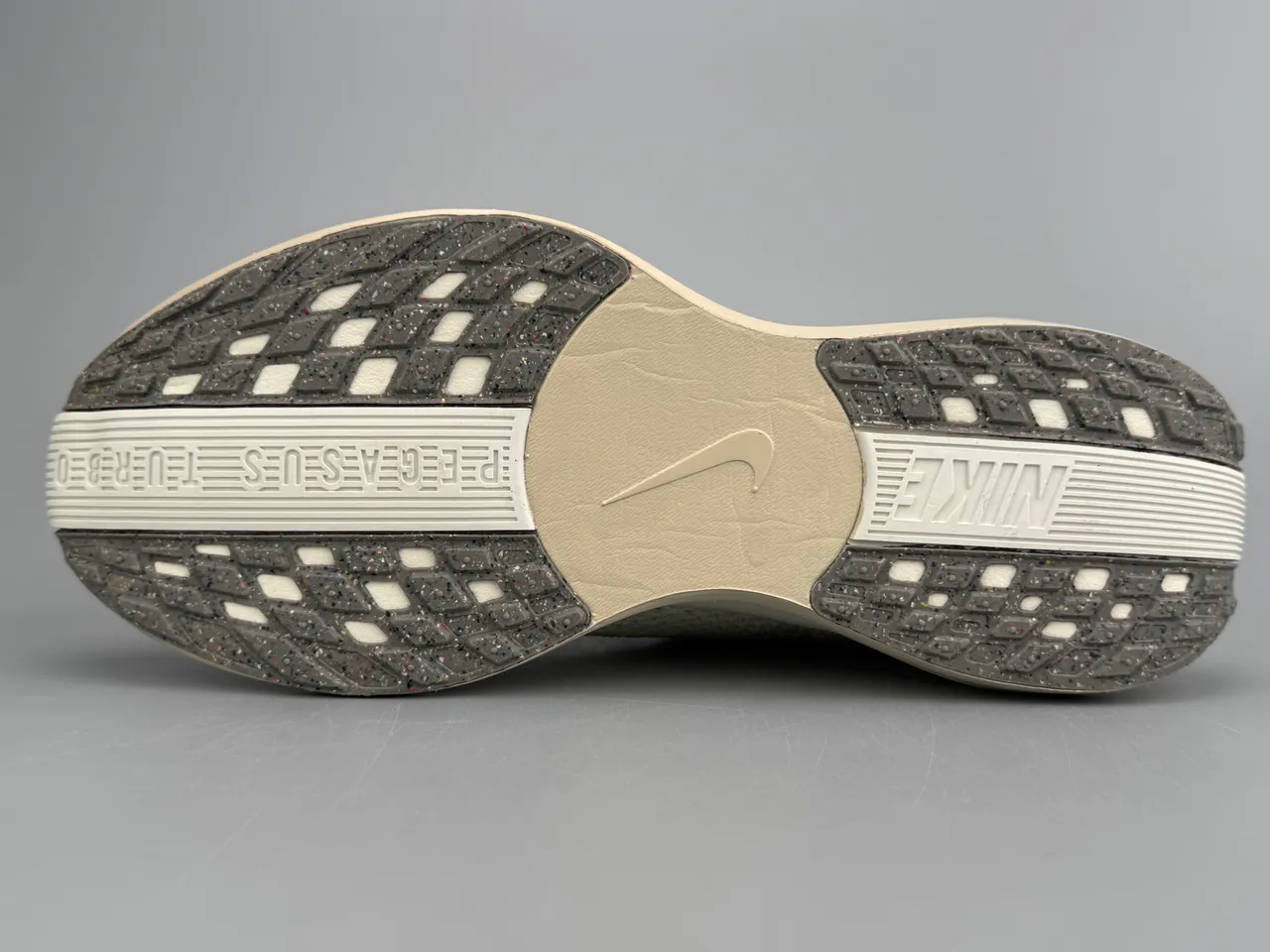 Nike ZoomX Beige Gold Knit Upper Midsole Chaussures de Running 8