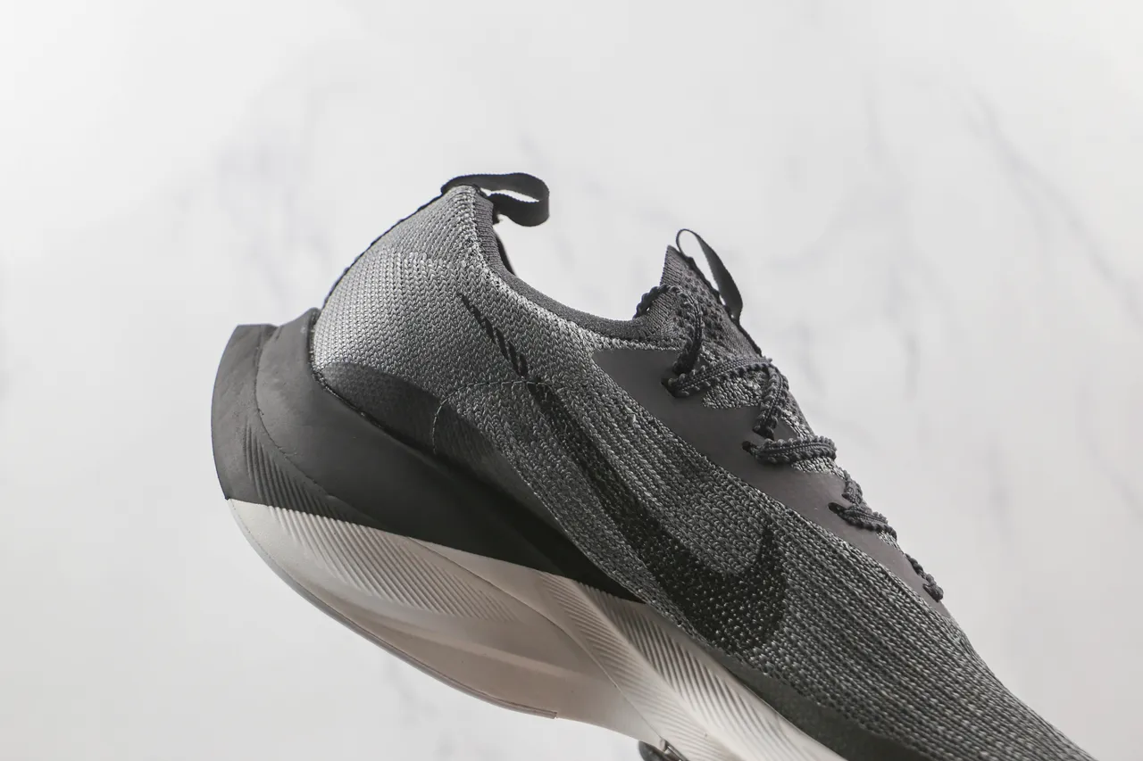 Nike ZoomX Vaporfly Gris Blanc Haut en Tricot Engineered Plaque en Fibres de Carbone de Longueur Complète Chaussures de Course 5