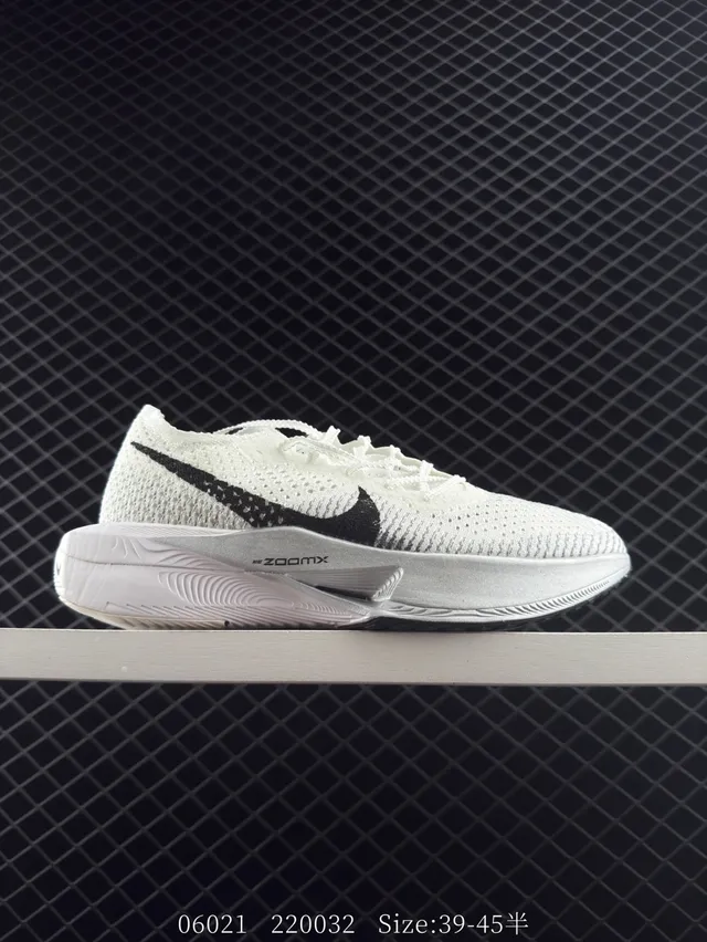 Nike ZoomX White Black Engineered Knit Upper Asymmetric Lacing Running Shoes 6
