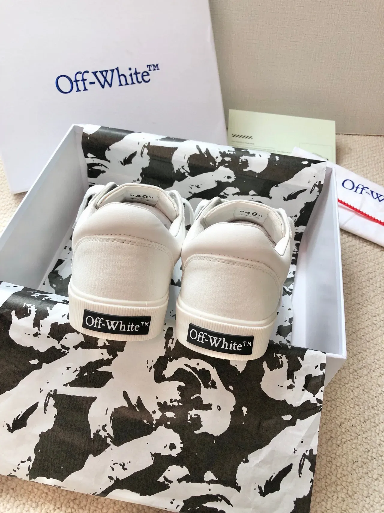 Off-White Sneakers Lifestyle en Toile Noire à Silhouette Basse 9