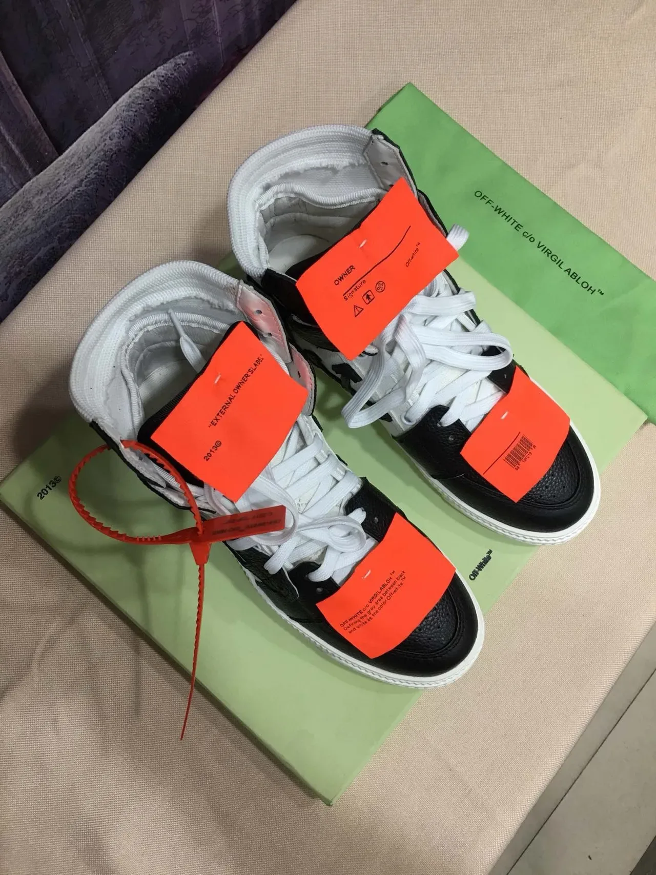 Off-White Chaussures Lifestyle Déconstruites Noires Hautes 6
