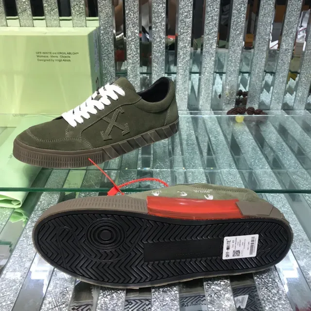Off-White Industrial Low Vert Olive Daim Lifestyle Sneakers 3