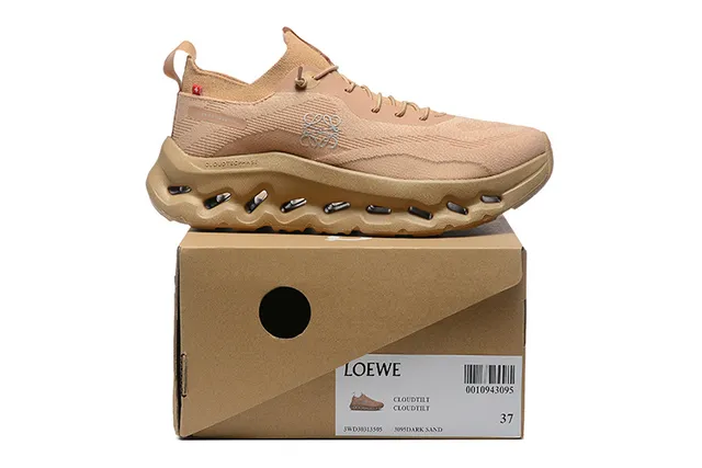 On Cloudmonster Beige zapatillas de correr 2