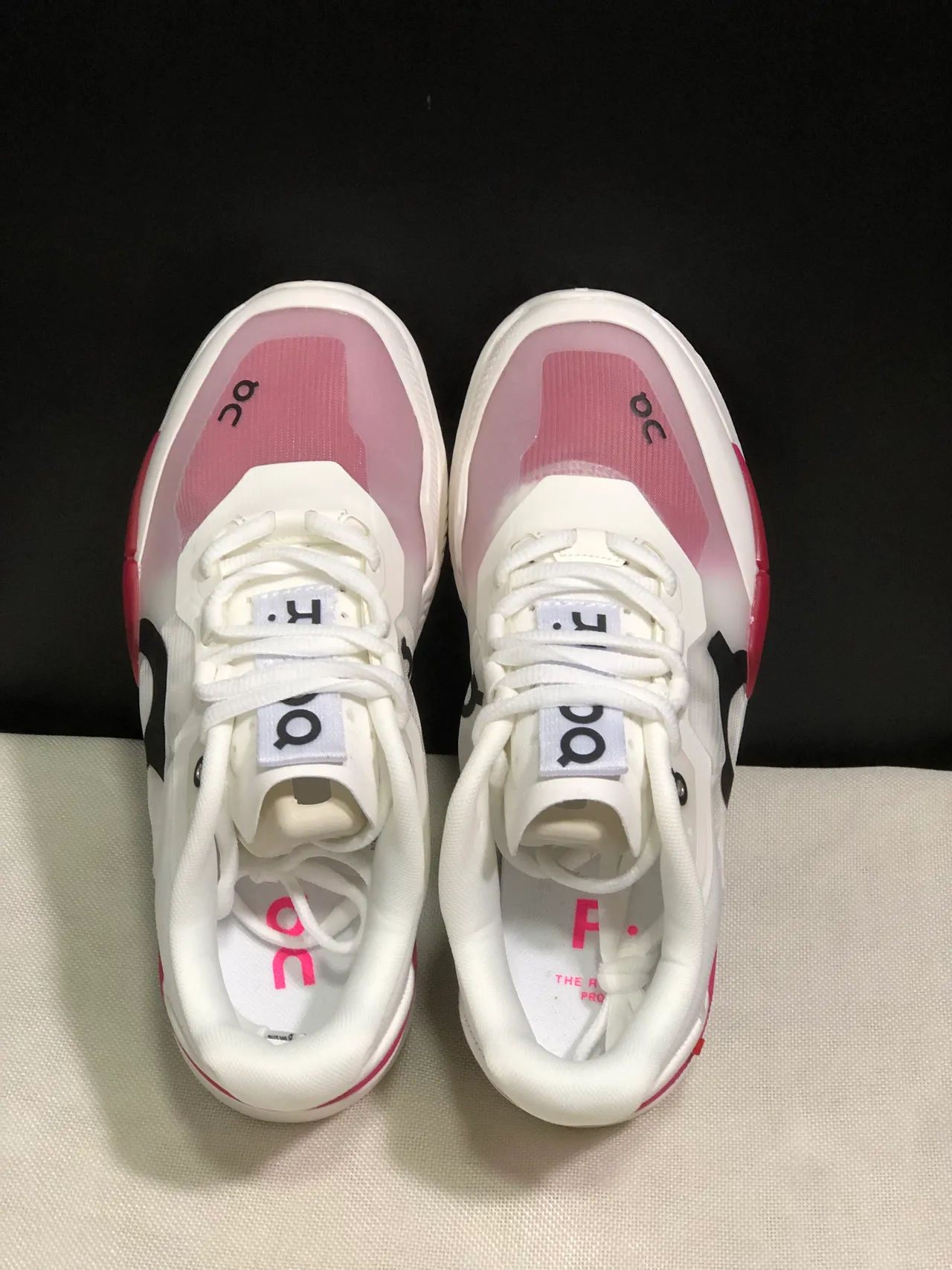 On THE ROGER Pro2 White Pink Running Shoes 4