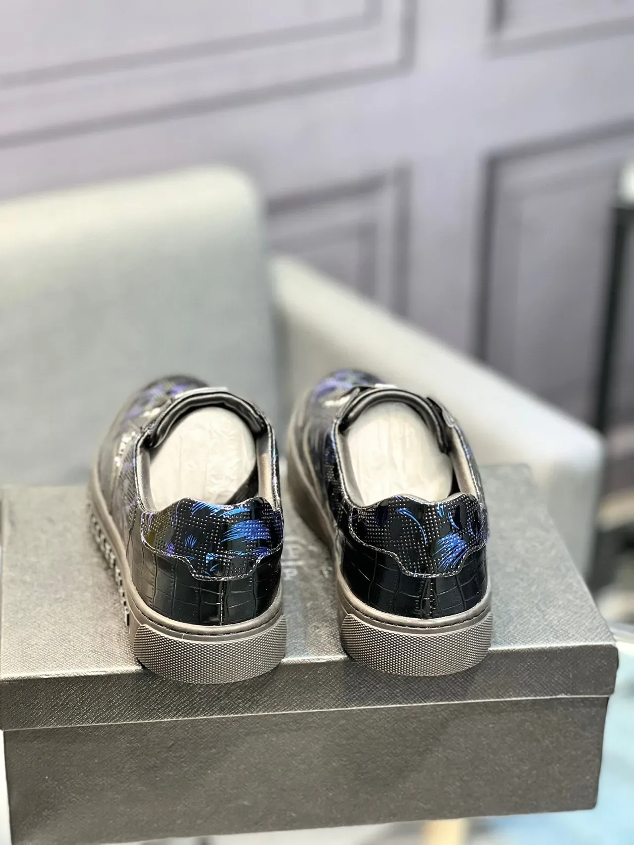 Philipp Plein Preto Azul Efeito Patentoso Superior Bordado Floral Tênis Lifestyle 7