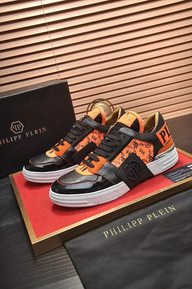 Philipp Plein Sneakers Chunky Noires et Orange Low-Top en Cuir Patenté et Mélange Texturé 7