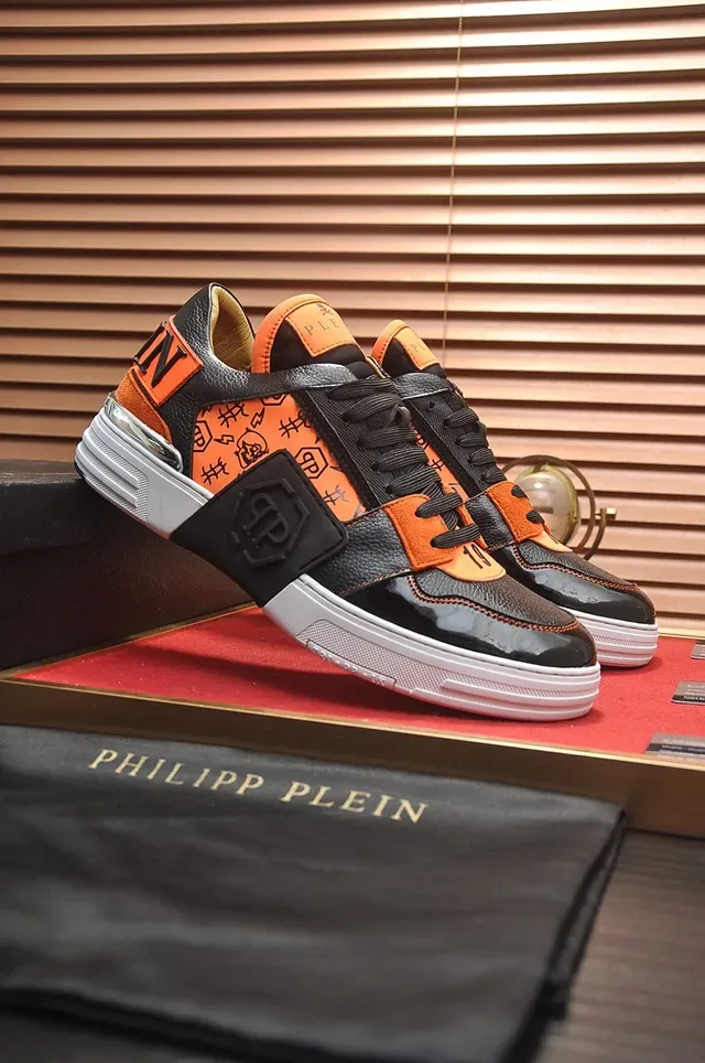 Philipp Plein Sneakers Chunky Noires et Orange Low-Top en Cuir Patenté et Mélange Texturé 8