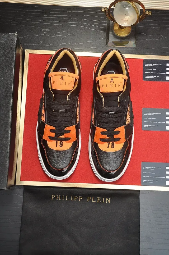 Philipp Plein Sneakers Chunky Noires et Orange Low-Top en Cuir Patenté et Mélange Texturé 9