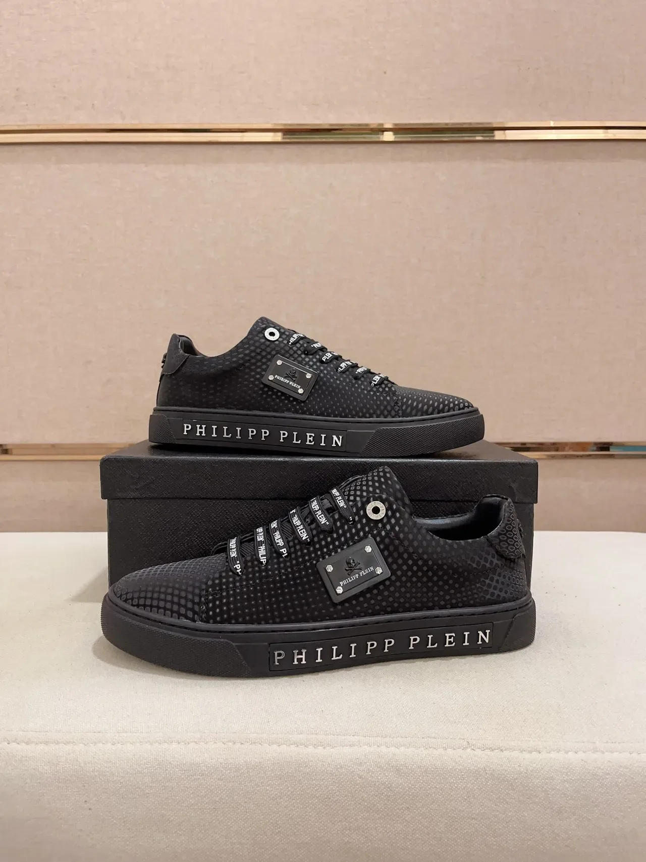 Philipp Plein Black Textured Upper Branded Lace-Up Lifestyle Sneaker 6