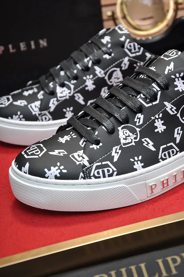 Philipp Plein Negro y Blanco Todo el sobre impresión gráfica grabada letra de marca estilo de vida zapatillas 3
