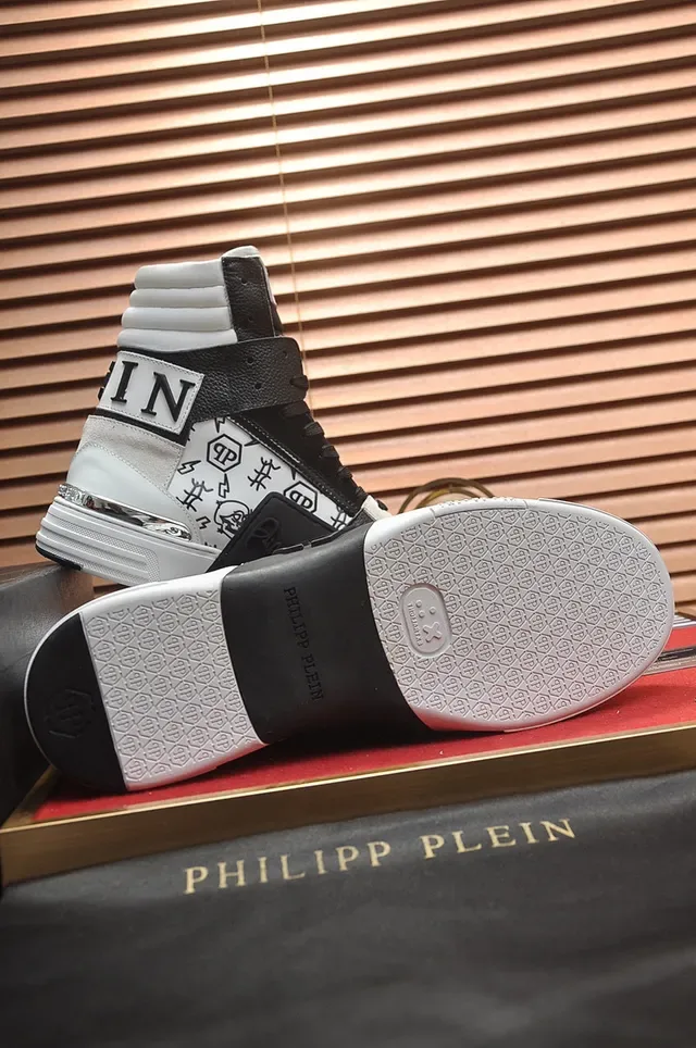 Philipp Plein Tênis Lifestyle Preto Branco de Material Misto de Cano Alto 3
