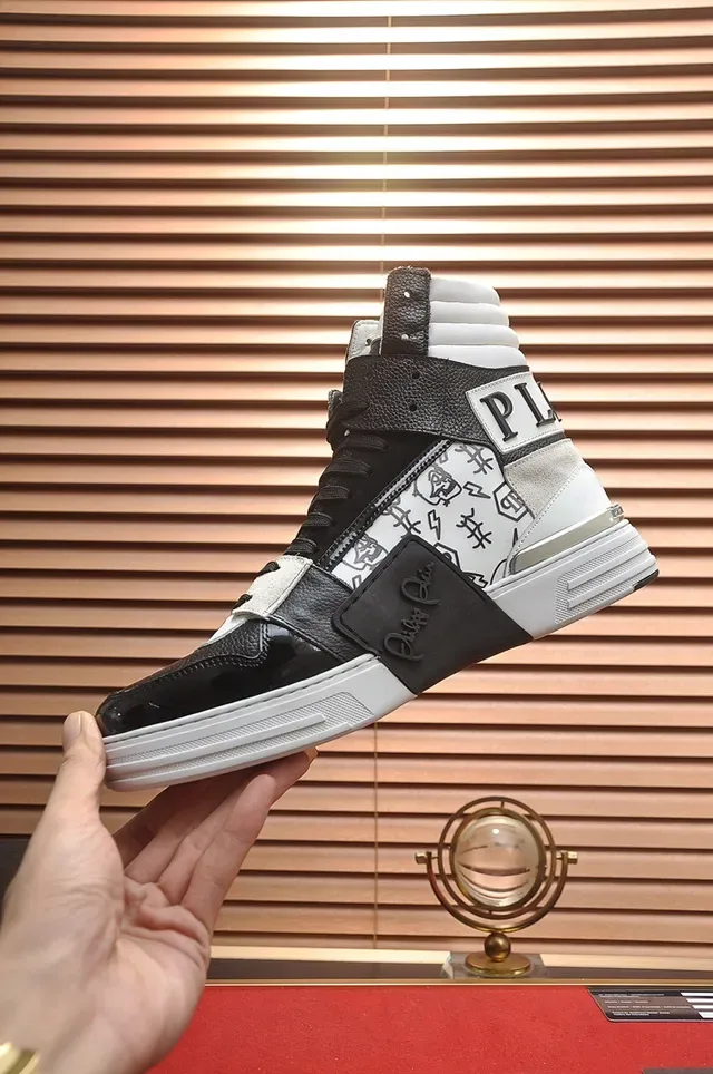Philipp Plein Tênis Lifestyle Preto Branco de Material Misto de Cano Alto 5