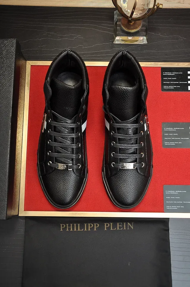 Philipp Plein Sneakers Lifestyle Noir et Blanc Hautes en Cuir Pebbled 9