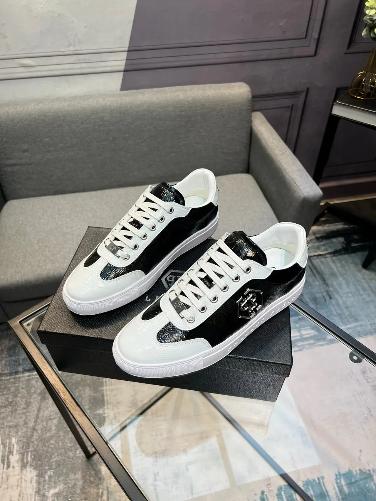 Philipp Plein أسود أبيض جلد مصقول أعلى لوحات متناقضة أحذية أسلوب حياة 3