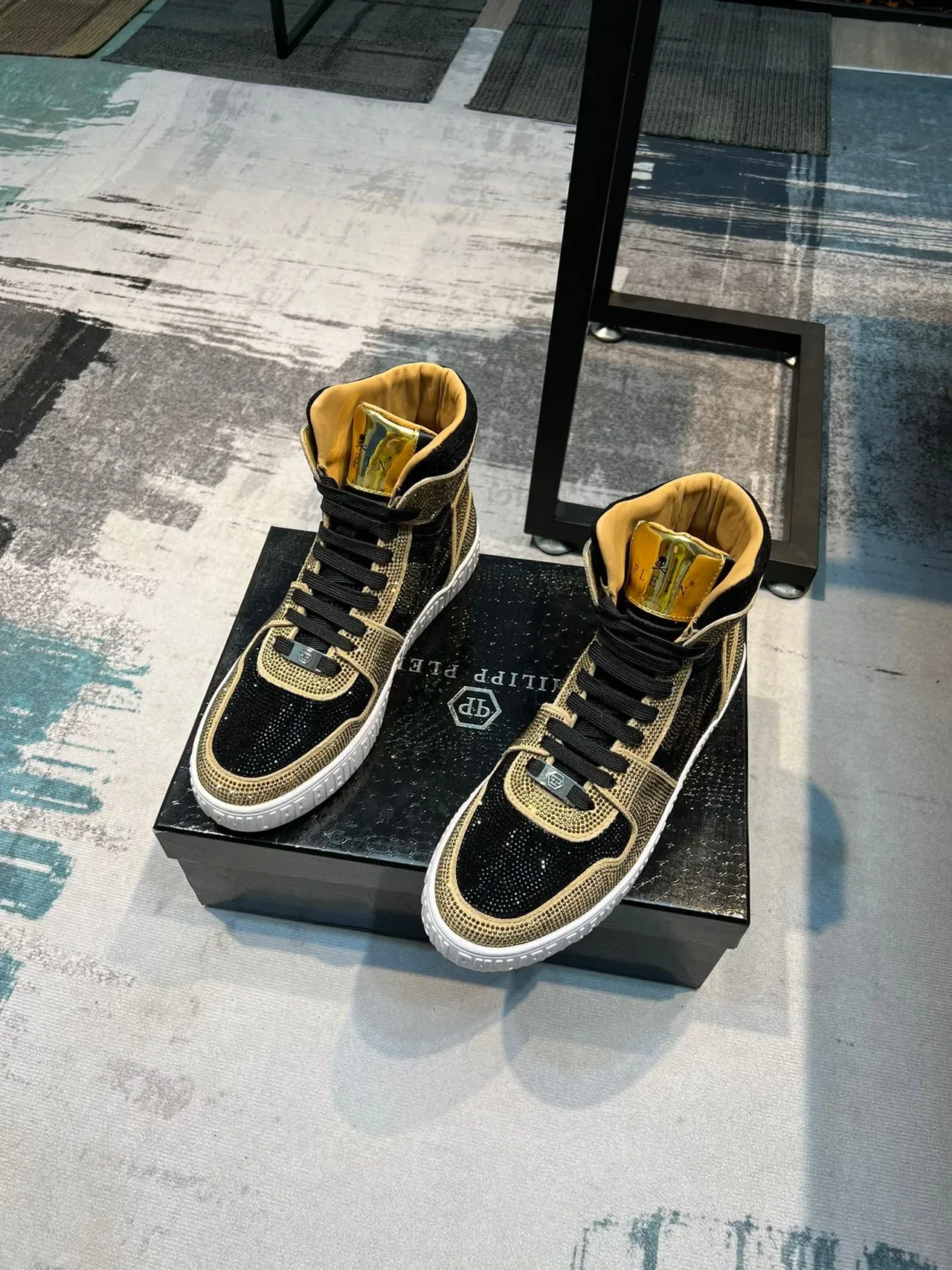 Philipp Plein Crystal-Embellished Skull Motif High-Top Sneaker 5