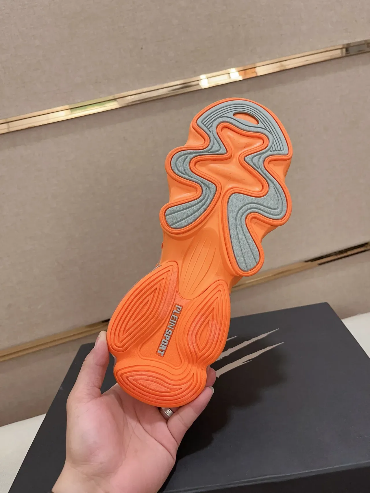 Philipp Plein Sneakers Chunky Orange Argent Upper Tricot Midsole Sculpté 2