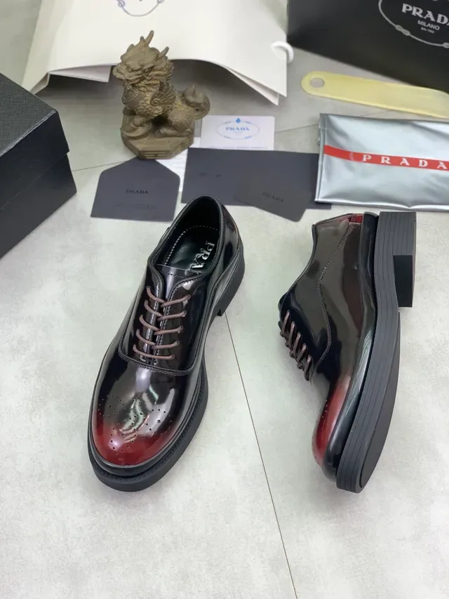 Prada Black Burgundy Glossy Patent Leather Two-Tone Gradient Brogue 5