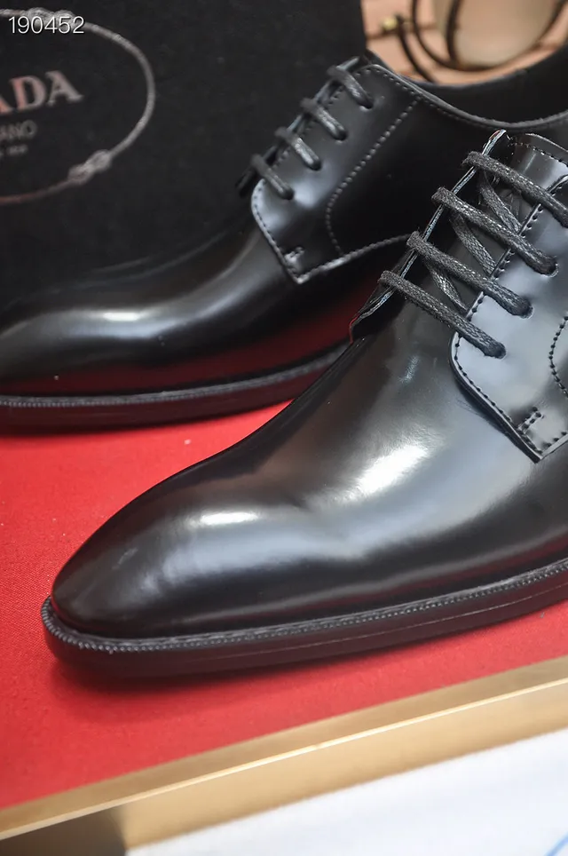 Prada Sapatos Oxford Preto Polido Cap-Toe 3