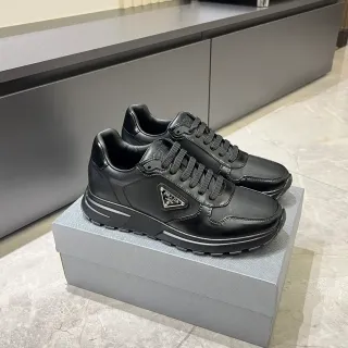 Prada Cloudbust حذاء رياضي كاجوال جلد أسود
