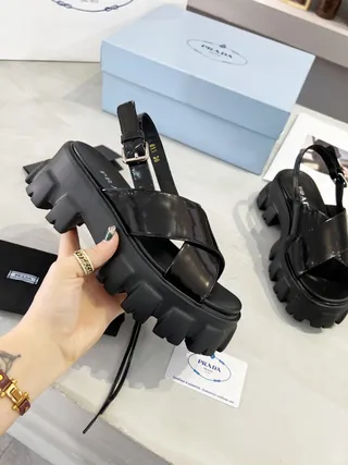 Prada Cloudbust Black Patent Leather Chunky Lug Sole Casual Sandals 8