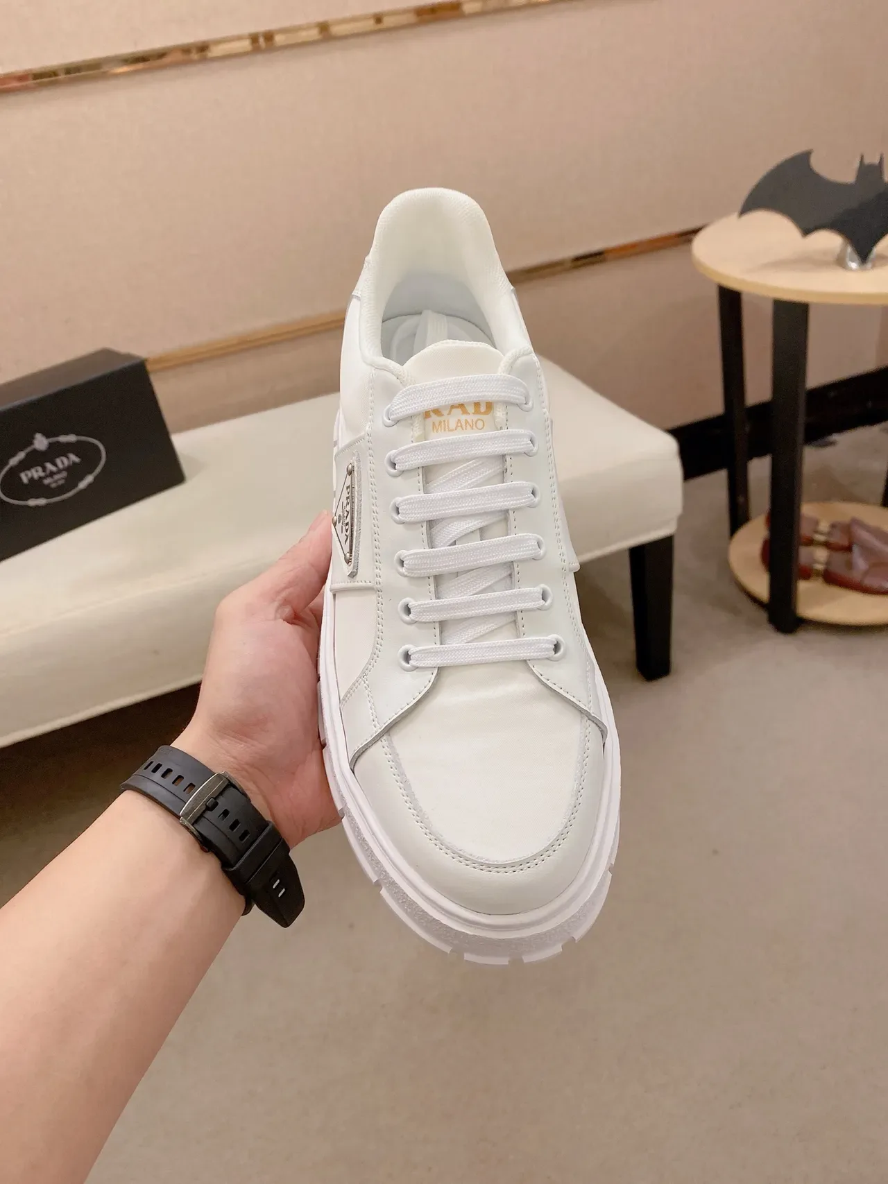 Prada Cloudbust सफेद लेदर-पैनल्ड प्लेटफॉर्म सोल चंकी स्नीकर्स 5
