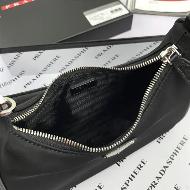 Prada Re-Edition 2005 Green Nylon Underarm Bag 3