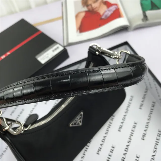 Prada Re-Edition 2005 Green Nylon Underarm Bag 4