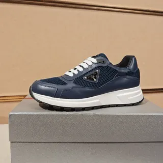 Prada Re-Nylon Runner নেভি ব্লু চামড়া মেশ লাইফস্টাইল স্নিকার্স