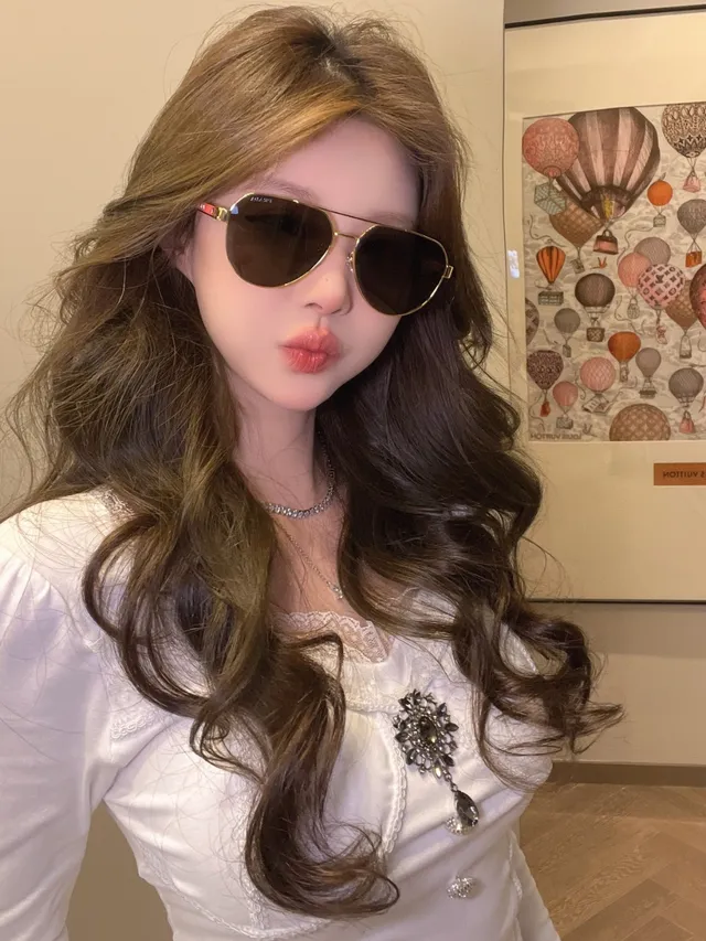 Ray-Ban Aviator Gradient Brown Sunglasses 2