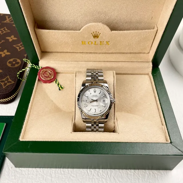 Rolex Datejust Stainless Steel Silver Dial Mechanical Watch 7
