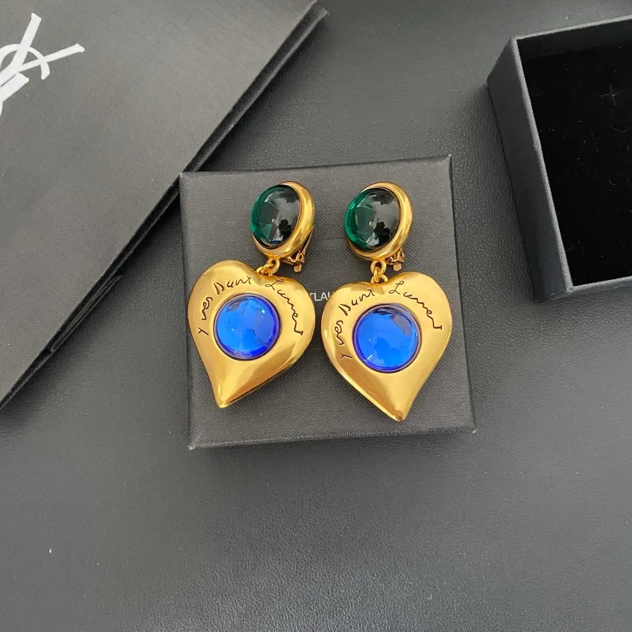 Saint Laurent Cœur Brincos Dourado Azul Metal Forma Coração 7