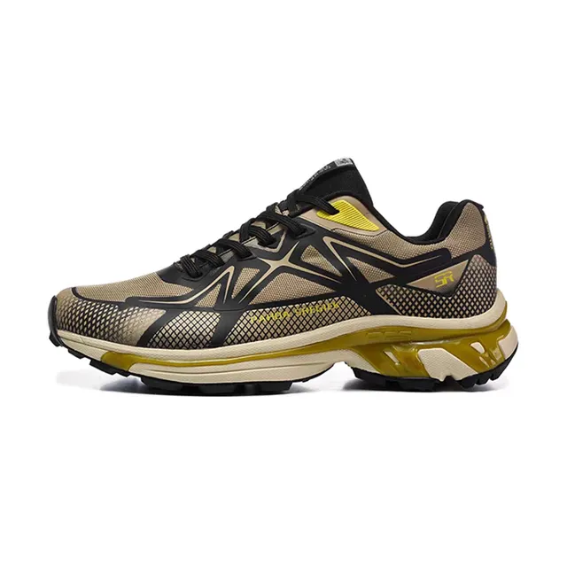 Salomon Beige Black Lightweight Trail Runner Lugged Rubber Outsole Running Shoes 6