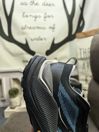 Salomon Black Blue Asymmetric Lacing Molded Heel Cage Running Shoes 3