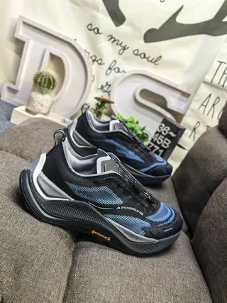 Salomon Black Blue Asymmetric Lacing Molded Heel Cage Running Shoes 9
