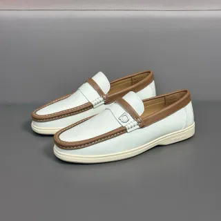 Salvatore Ferragamo Gancini सफेद और भूरा चमड़े के लोफर