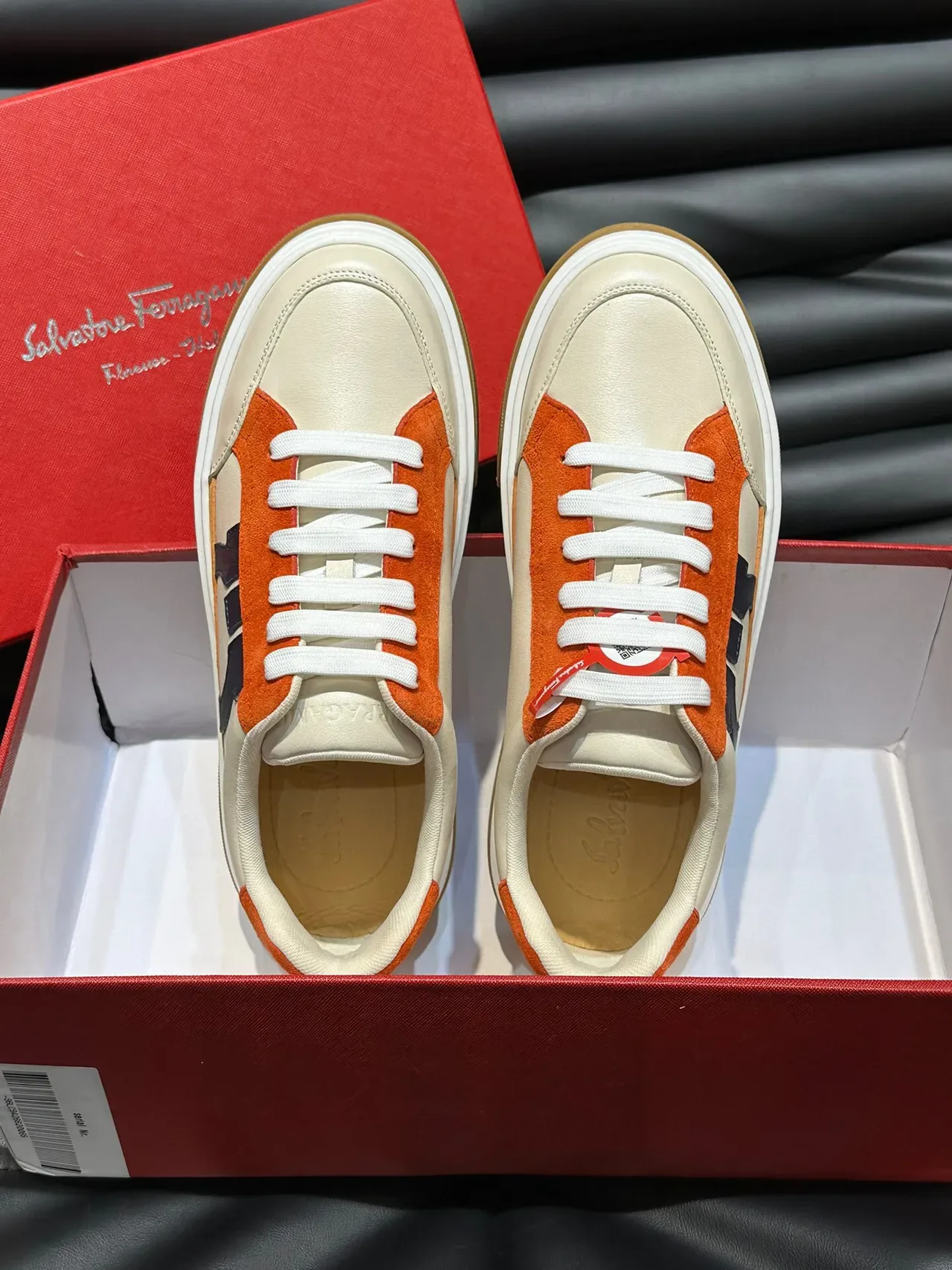 Salvatore Ferragamo Low-Top Leather-Suede Panel Sneakers 4