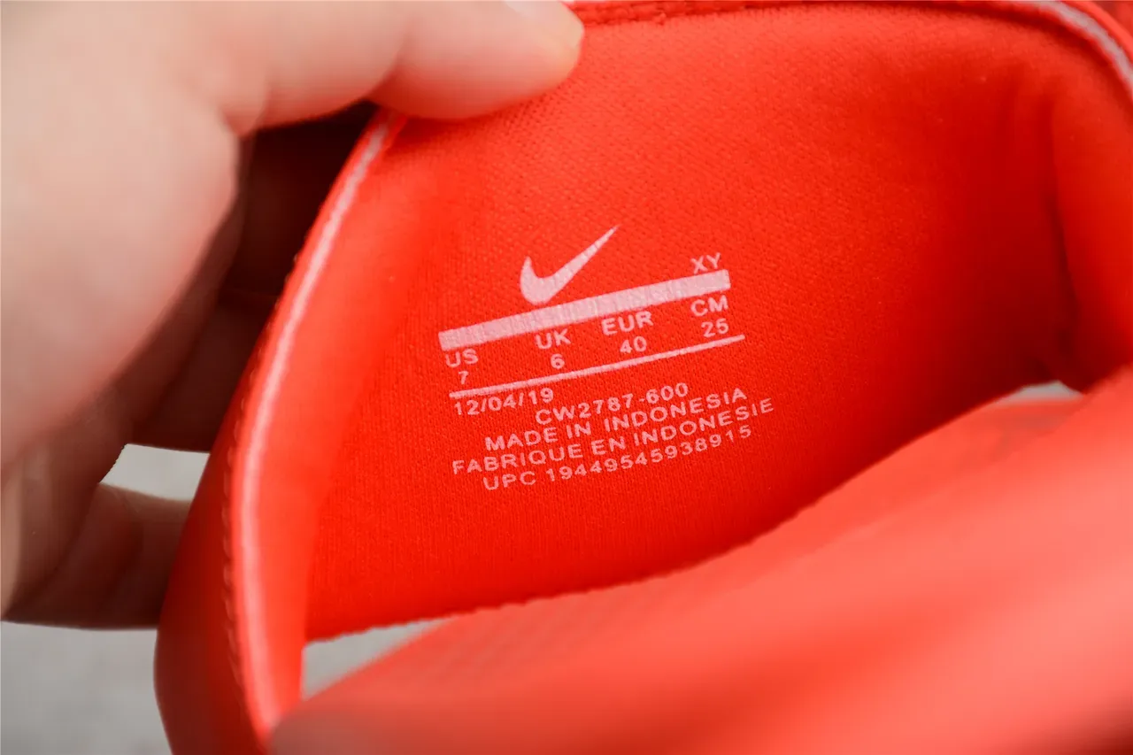 Stussy x Nike Benassi Slide Sandálias Laranja 9