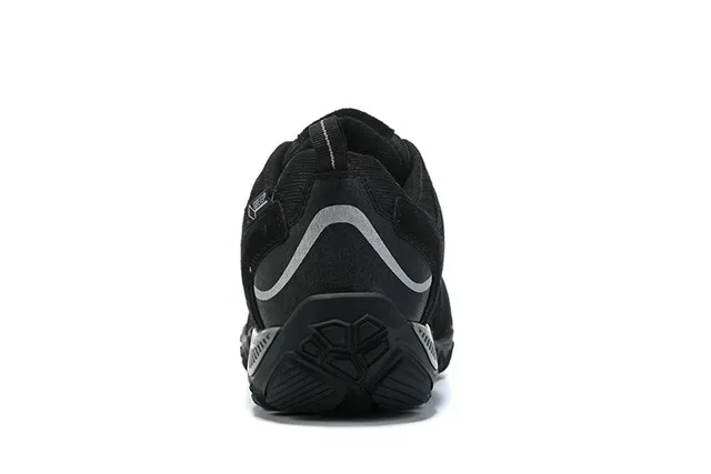 The North Face Black Gray Suede And Mesh Upper Aggressive Multi-Directional Tread Sneakers 20