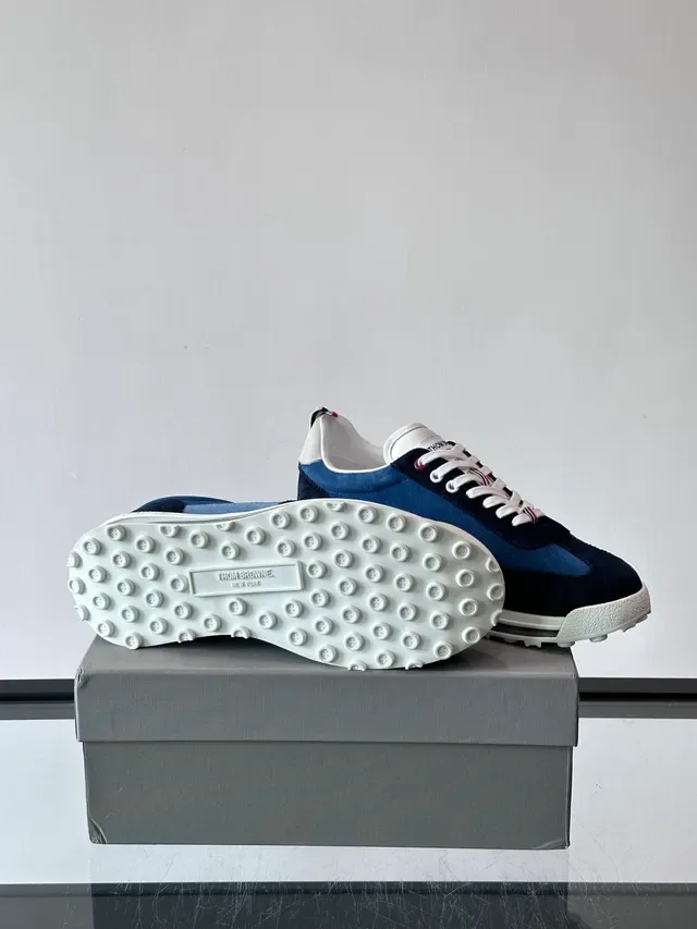 Thom Browne Navy Suede Air-Cushion Lifestyle Sneakers 2