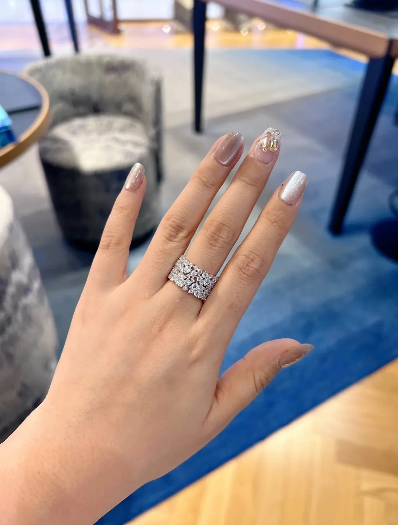 Tiffany & Co. فضي أزرق بحري Pavé-Set شكل قبة خاتم 4
