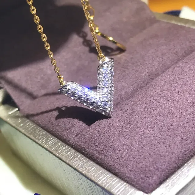 Tiffany & Co. Gold Silver Pavé Crystal V-Pendant Chain Necklace 3