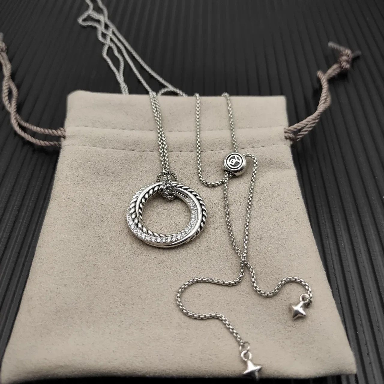 Tiffany & Co. HardWear Triple Círculo Pavé Colar com Pingente de Corda 5