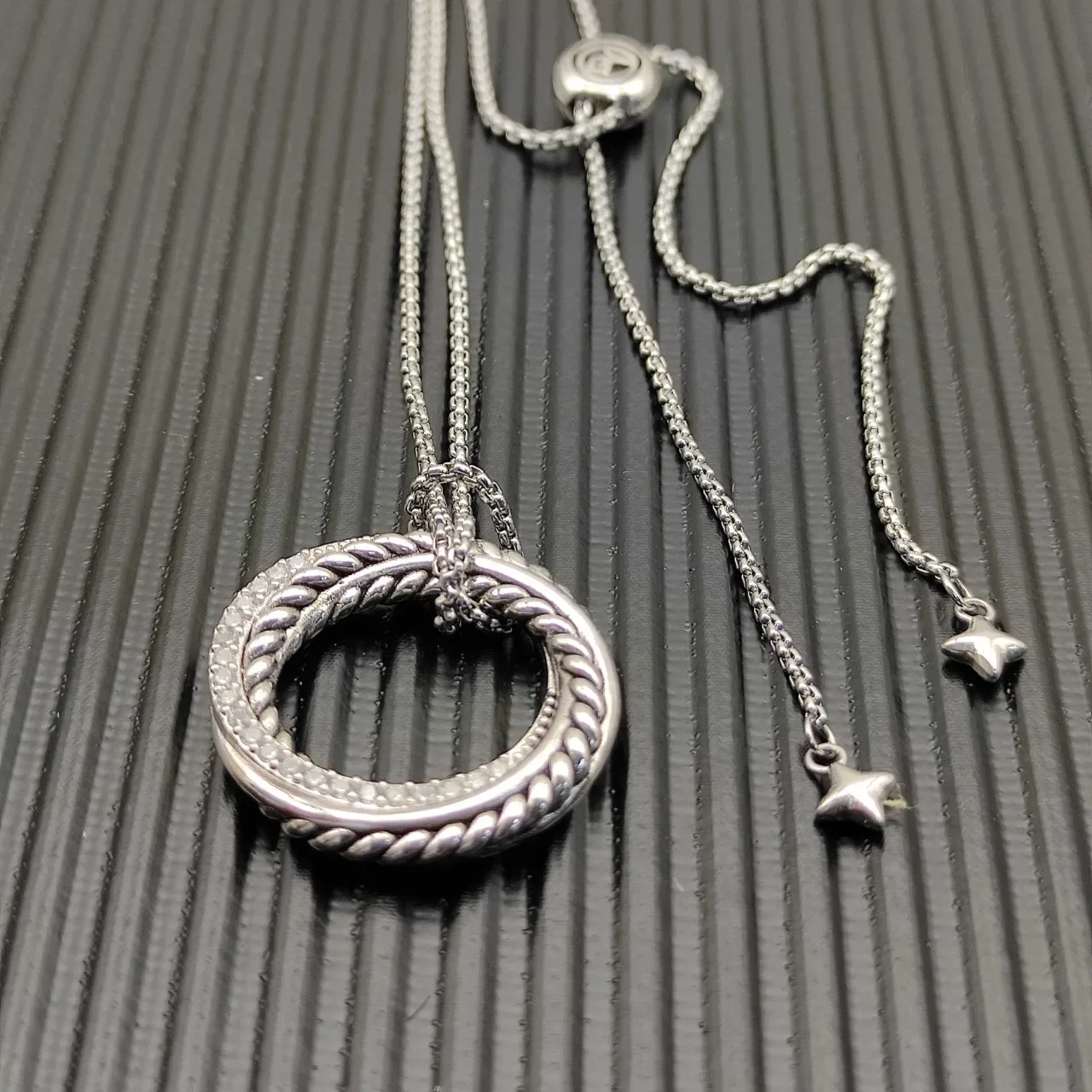 Tiffany & Co. HardWear Triple Círculo Pavé Colar com Pingente de Corda 9